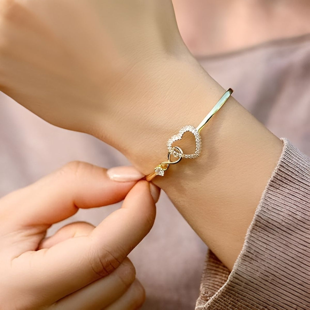 Mia™ – Mother–Daughter Bond Bracelet