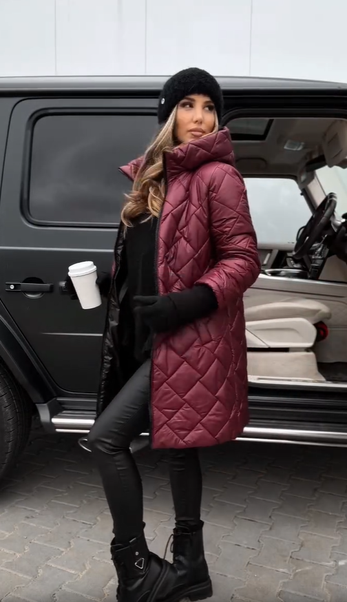 Emma™ - Elegant Quilted Down Jacket with Hood