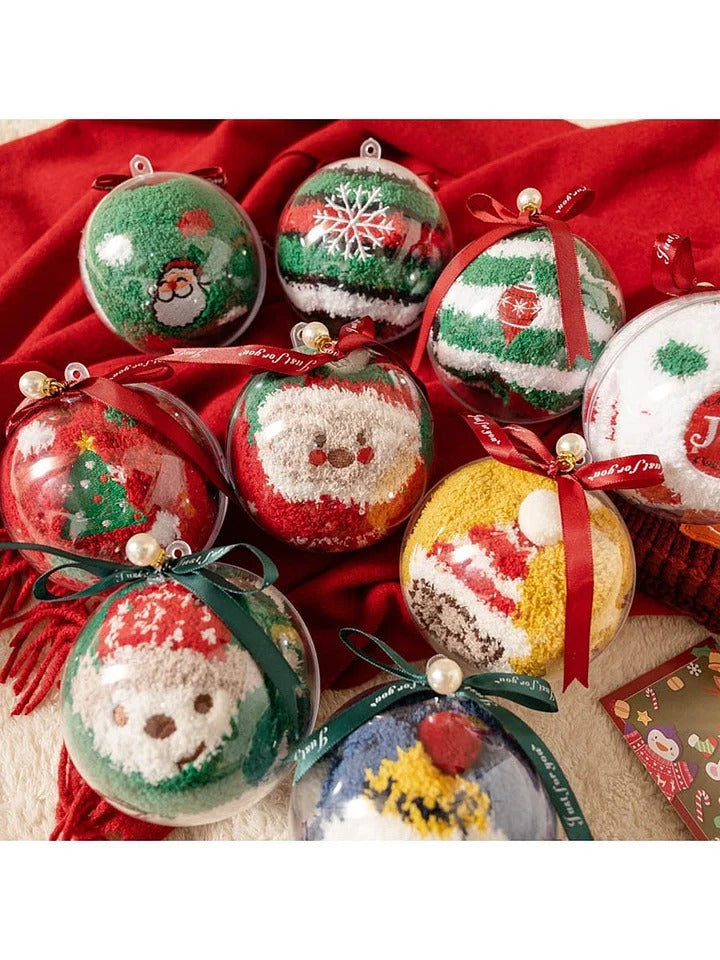 Ruby™ - Christmas Coral Fleece Socks Gift Box